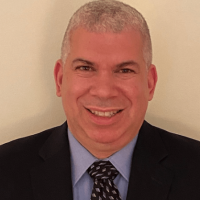rolando gonzalez headshot